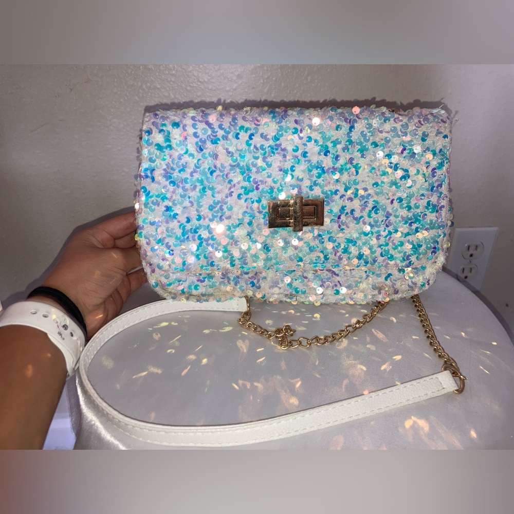 Sparkly blue purse with sequins